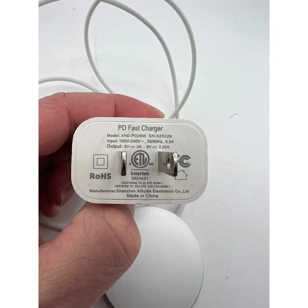 20W PD Fast Charger Magnetic Wireless‎ Charging Pad Bundle White XHD-PD20W